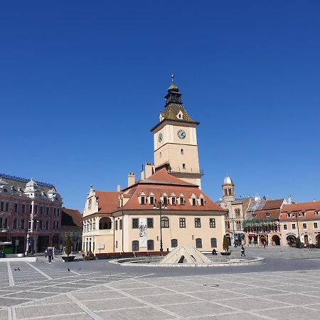 Old City Lux Braşov Esterno foto