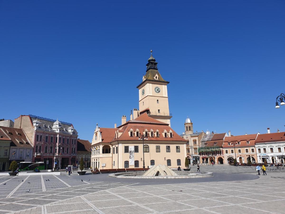 Old City Lux Braşov Esterno foto