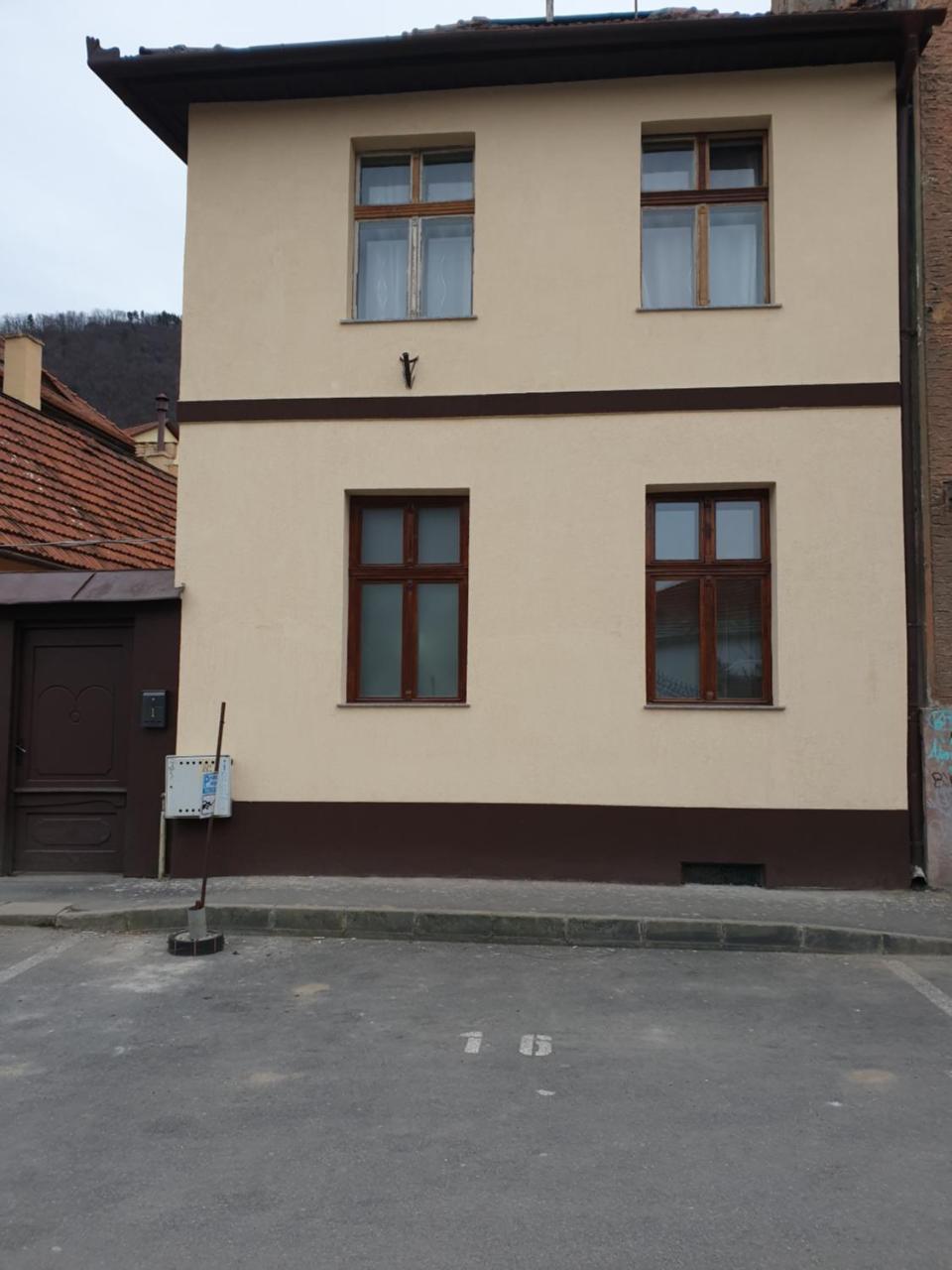Old City Lux Braşov Esterno foto
